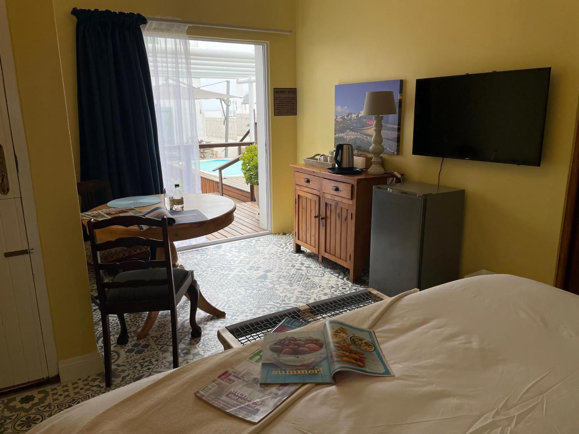 Готель Paternoster Manor Екстер'єр фото