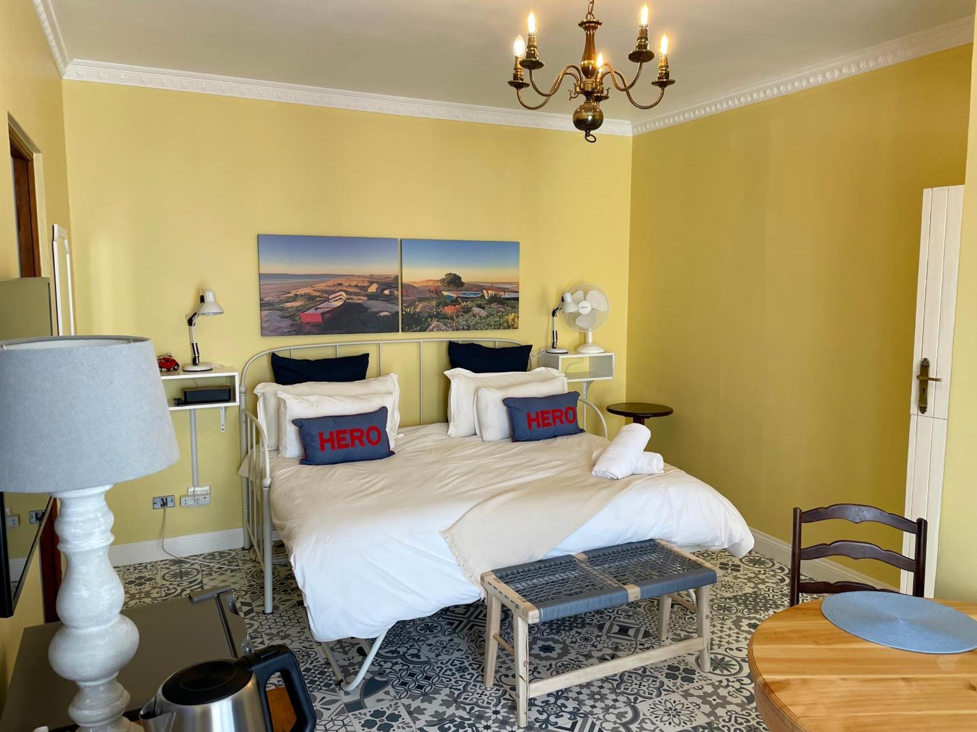 Готель Paternoster Manor Екстер'єр фото