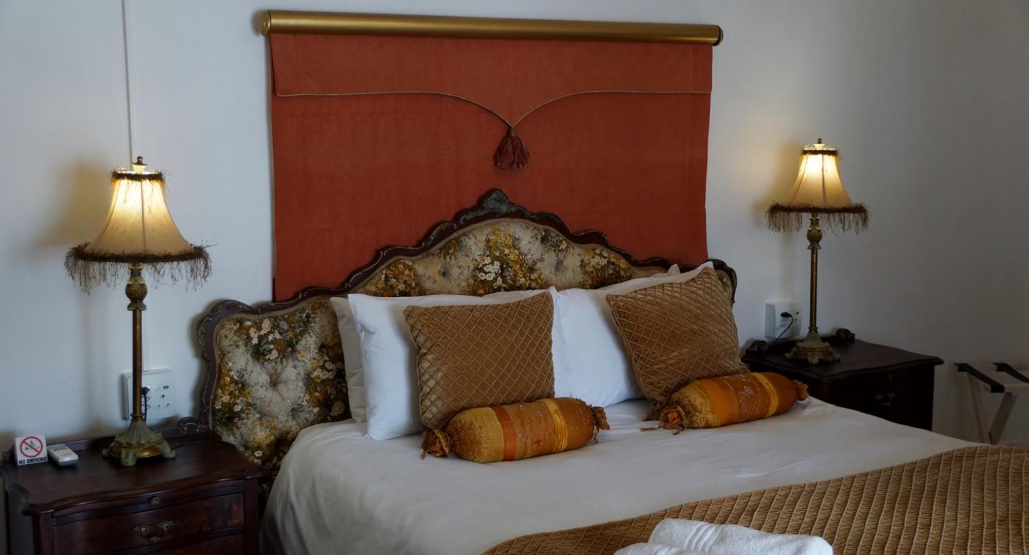 Готель Paternoster Manor Екстер'єр фото