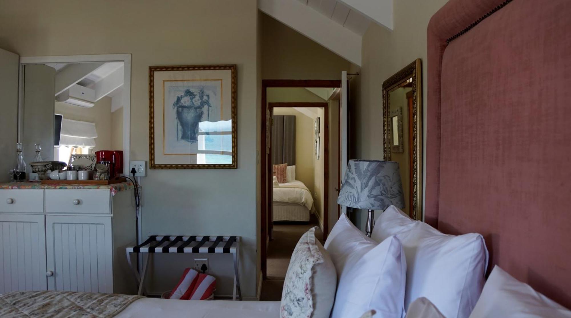 Готель Paternoster Manor Екстер'єр фото
