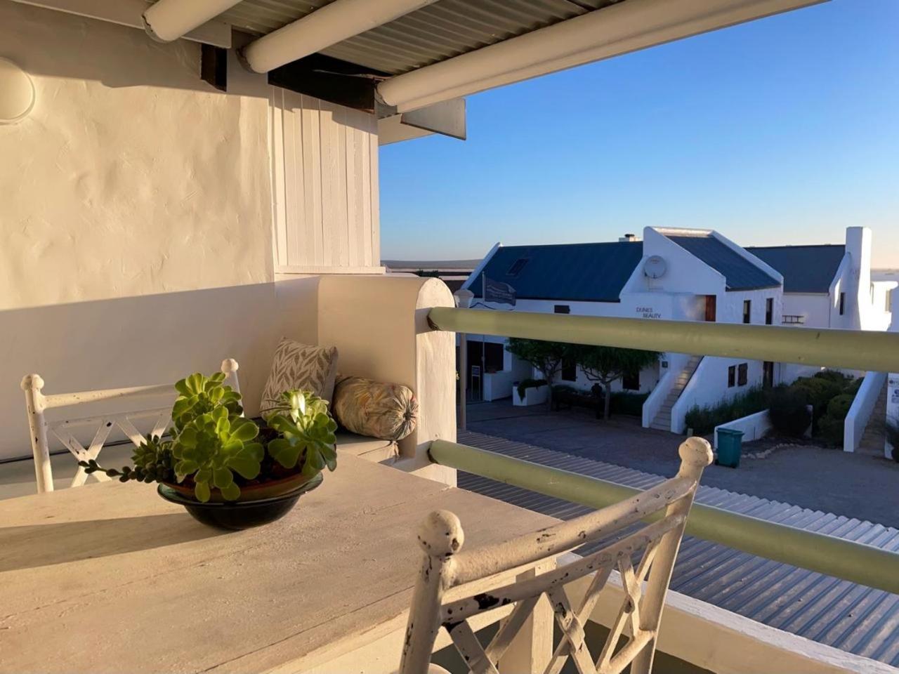 Готель Paternoster Manor Екстер'єр фото